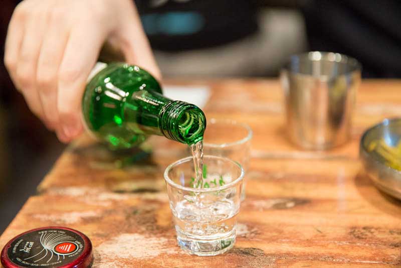 Exploring the Delicious Flavors of Soju